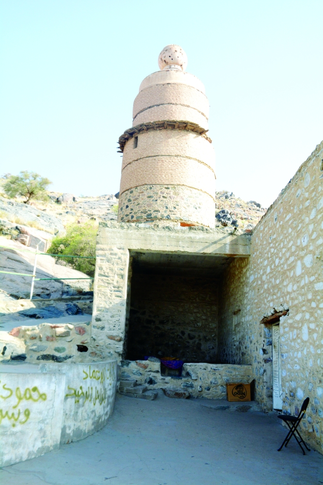 المساجد الأثرية تحكي تاريخ الطائف المدينة