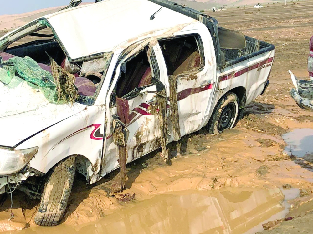 السيارة التي جرفها السيل وبداخلها خزامي
