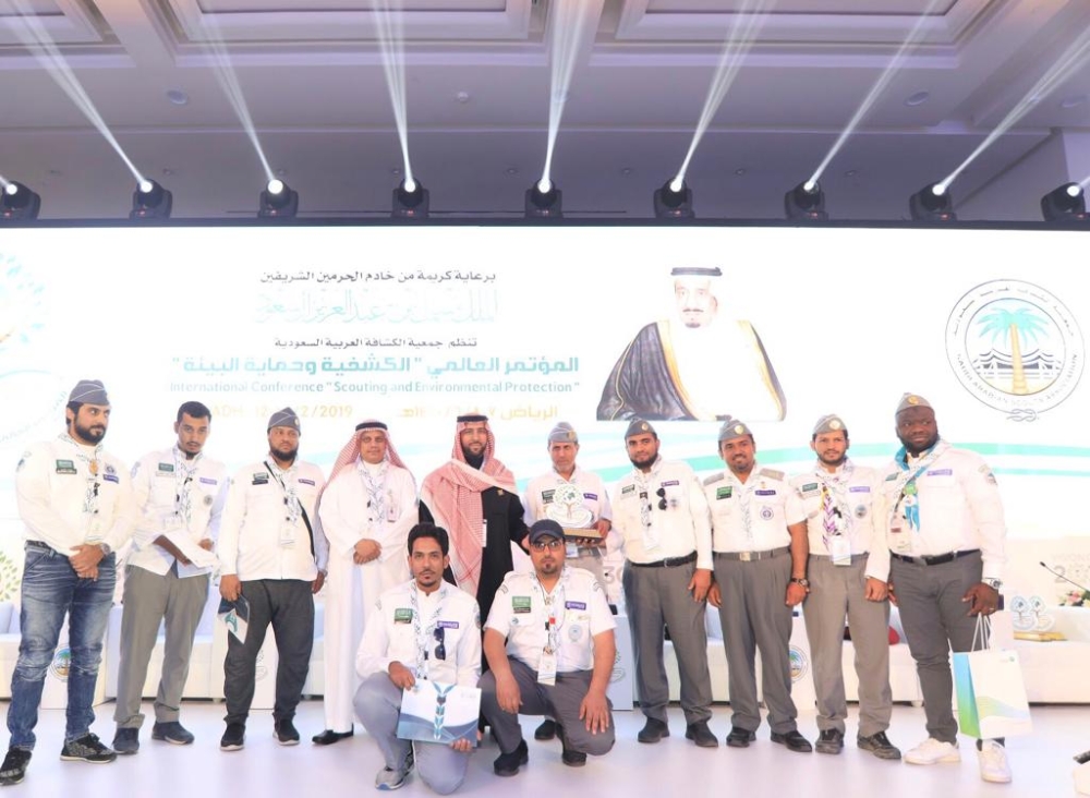 أفراد الكشافة خلال التكريم