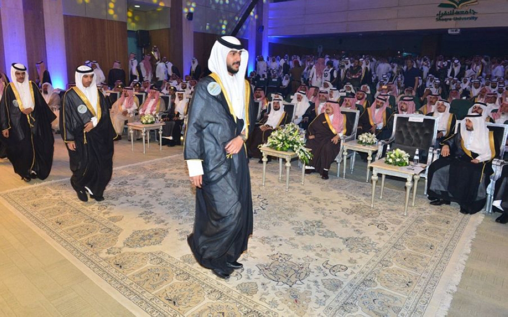 أمير الرياض يرعى حفل تخريج الدفعة العاشرة من طلاب جامعة شقراء المدينة