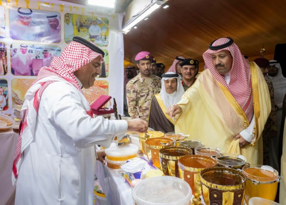 أمير الباحة يدش ن فعاليات مهرجان العسل الدولي 12 والمعارض المشاركة المدينة