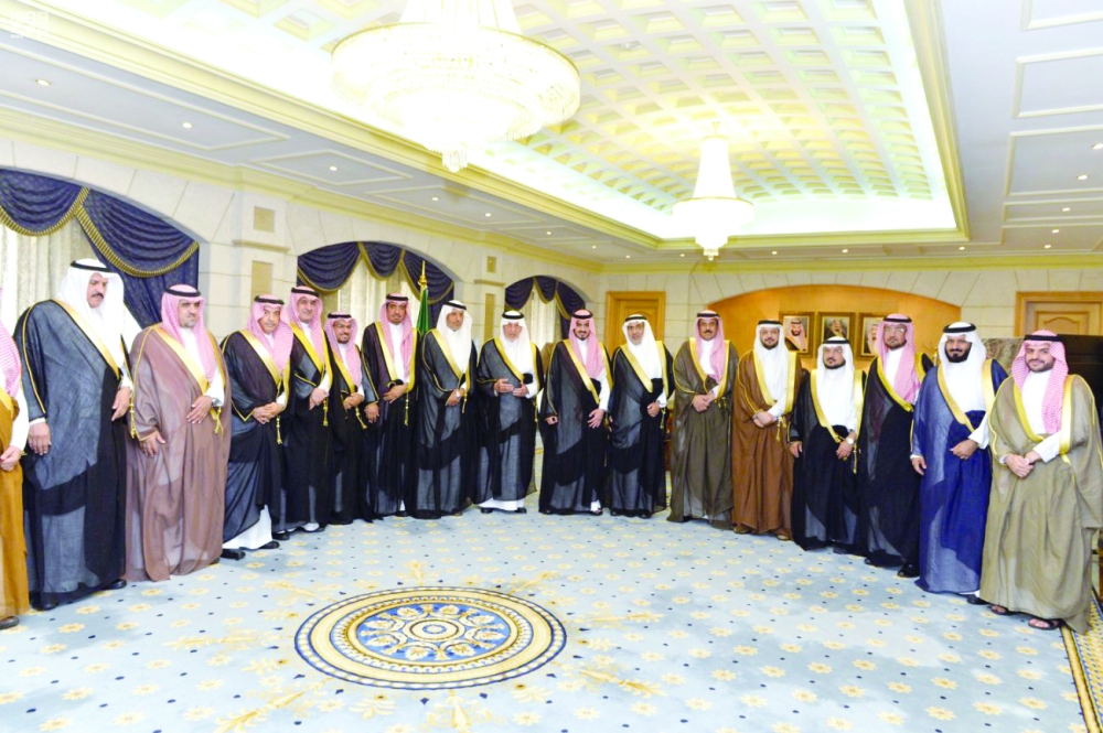 أمير مكة مع الأمناء