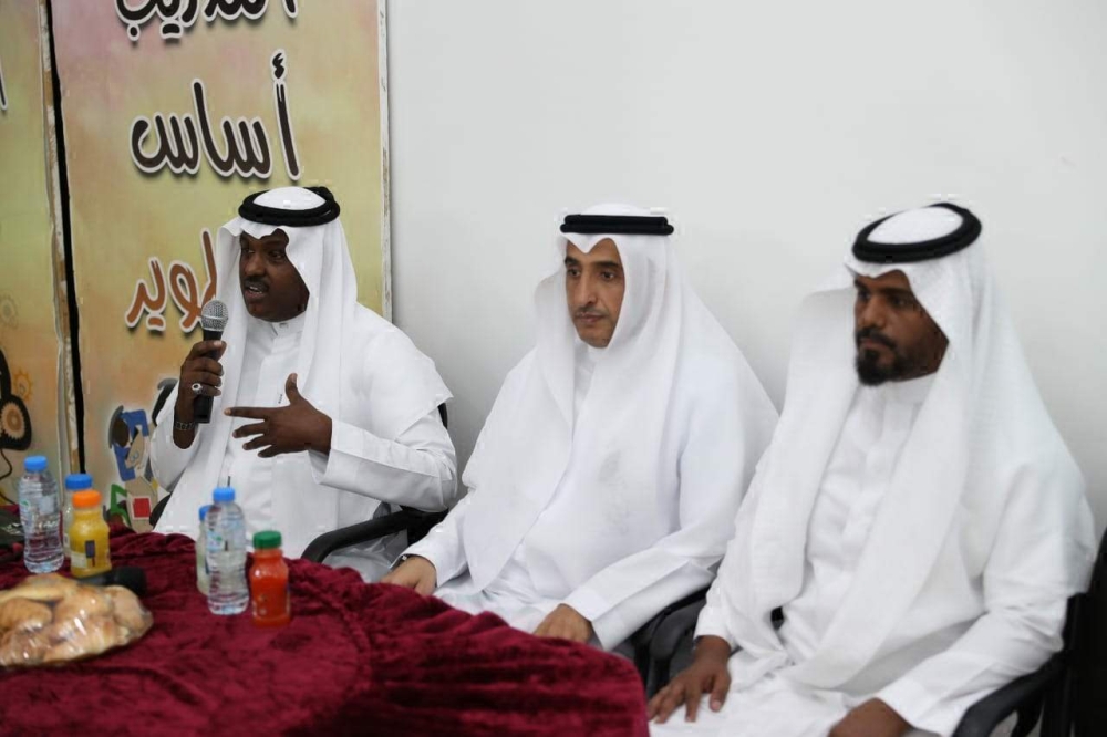 الزميل المستشار عبدالله فلاتة خلال اللقاء