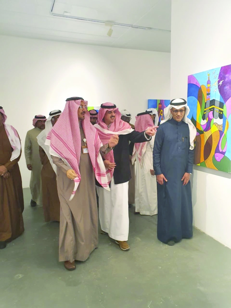 لقطة من افتتاح المعرض
