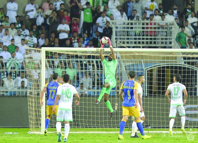 العويس في مباراة النصر