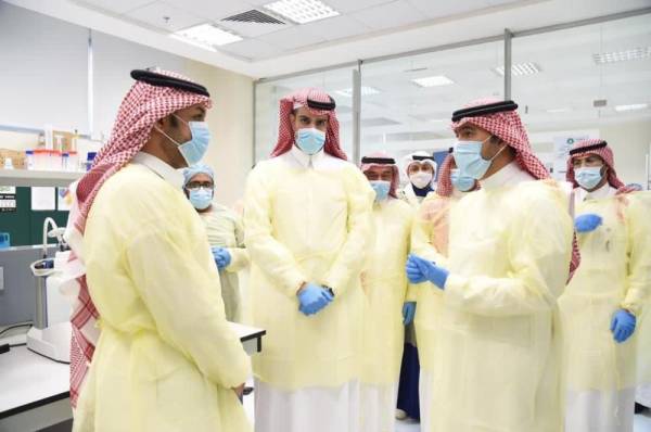 الحقيل يط لع على مشروعات أمانة الرياض وبرامجها النوعية المدينة