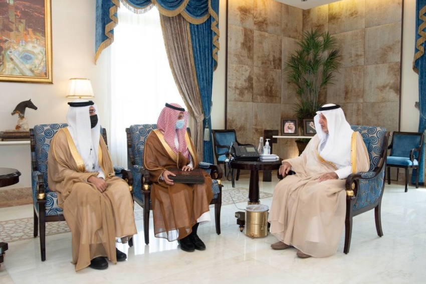 أمير مكة مستقبلا وكيل جامعة الطائف
