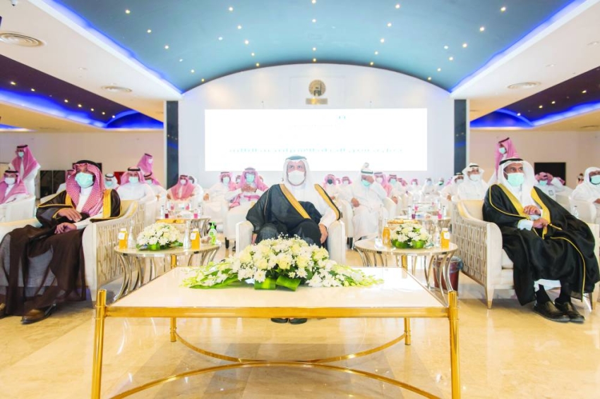 فيصل بن سلمان خلال التدشين