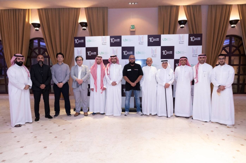 صورة نجم السباقات السعودي سعيد الموري ومجموعة بن شيهون يقيمان حفلاً في مدينة جدة