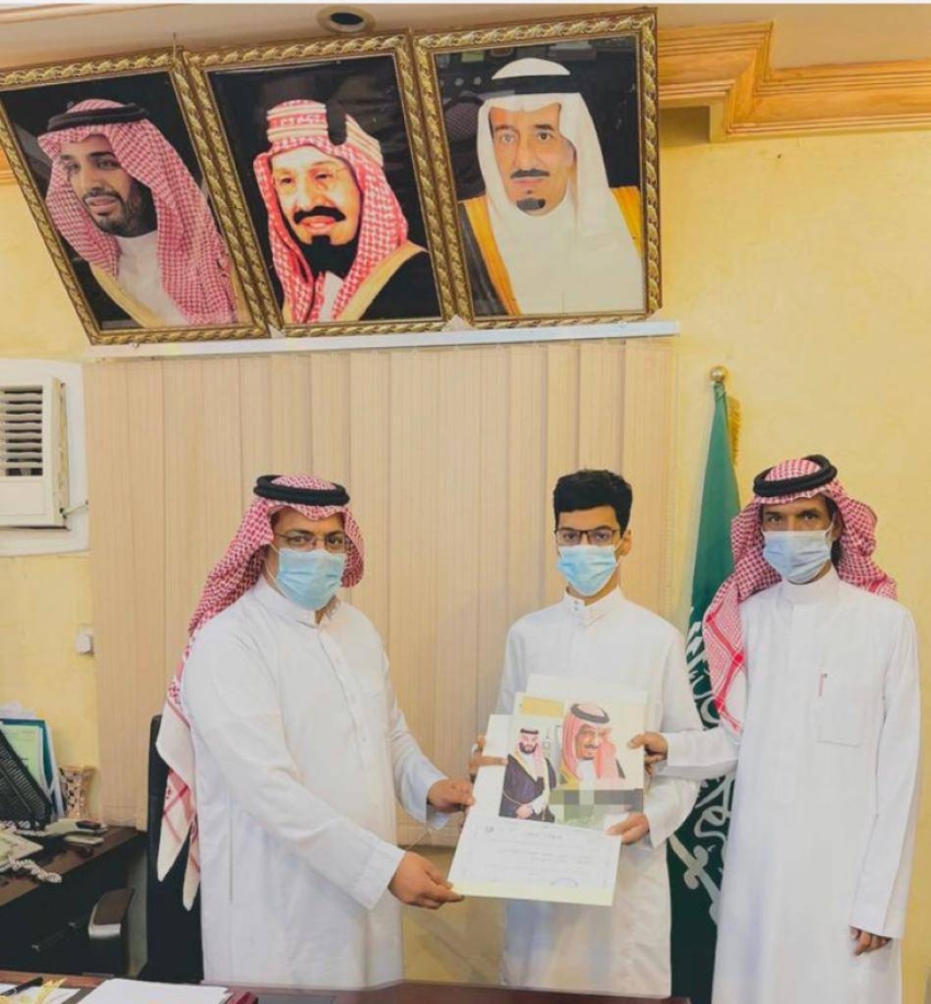 تكريم الطلاب المتفوقين بمدرسة سعيد بن العاص