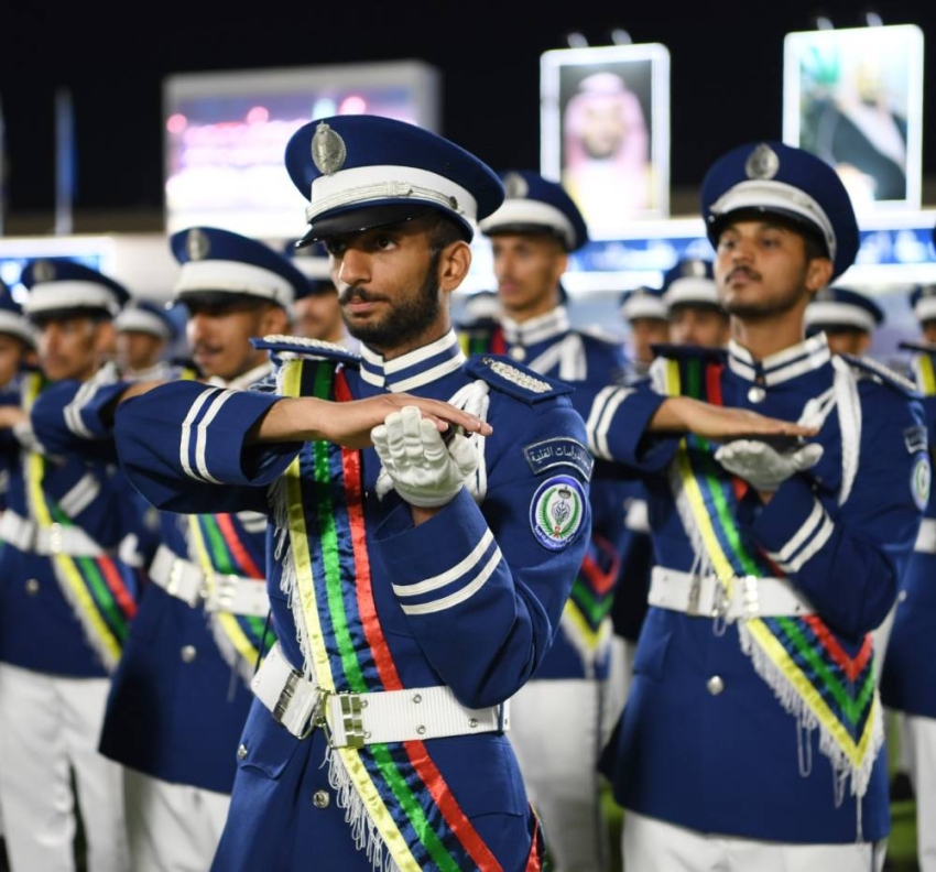 تخريج الدفعة 135 من طلبة المعهد 
