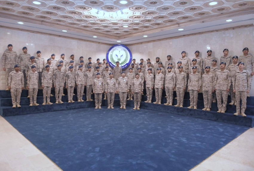 تخريج الدفعة 135 من طلبة المعهد  (18)