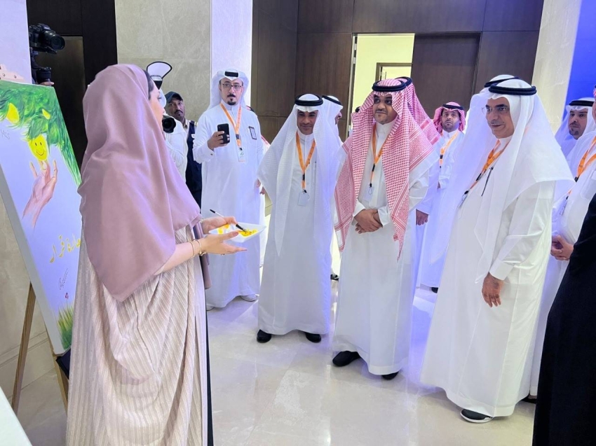 انطلاق الملتقى الأول للمشاركة المجتمعية تحت شعار مشارك (6)