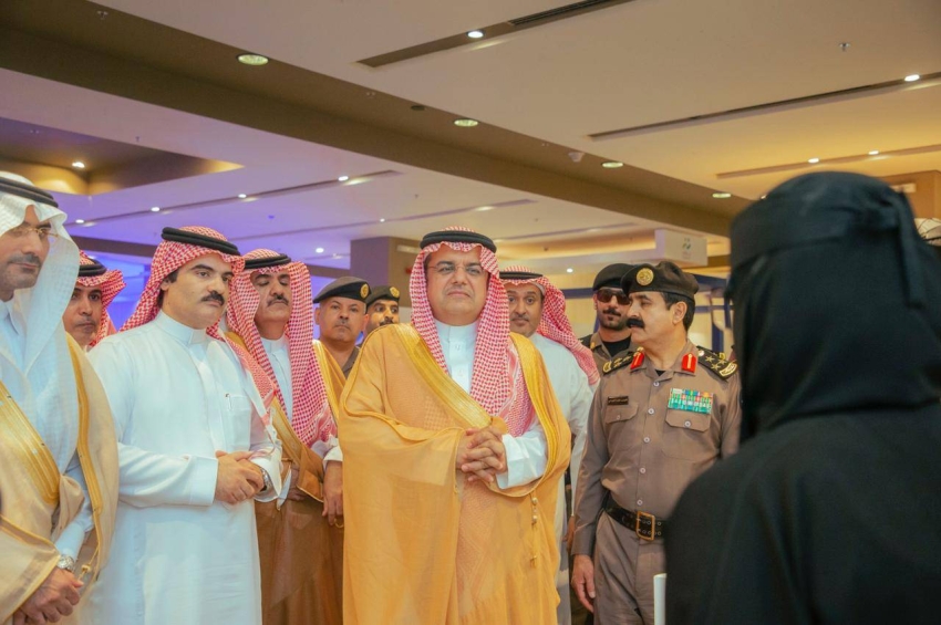 سمو محافظ حفرالباطن يدشن المعرض 