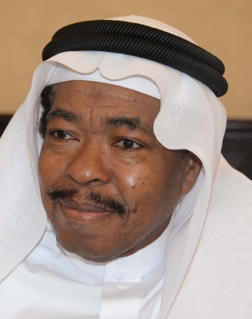 د محمود كسناوي