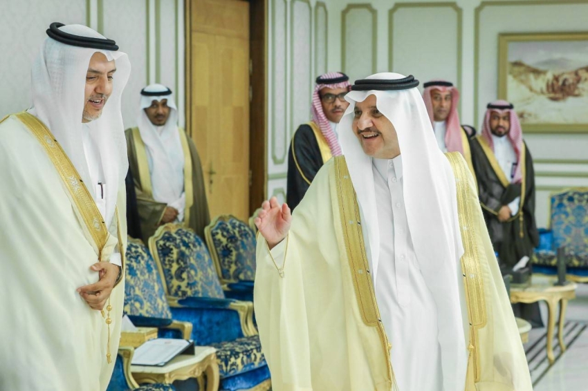 أمير الشرقية يدشن حملة الانفلونزا الموسمية (7)