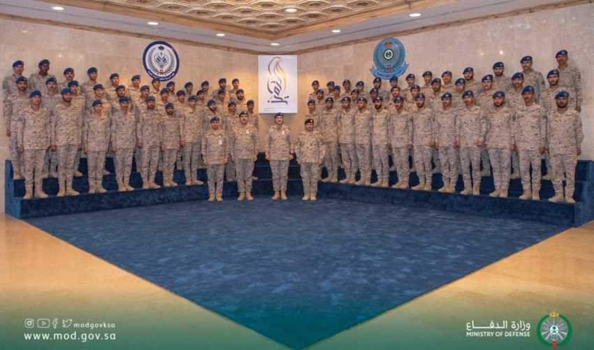 تخريج الدورة 136 (4)
