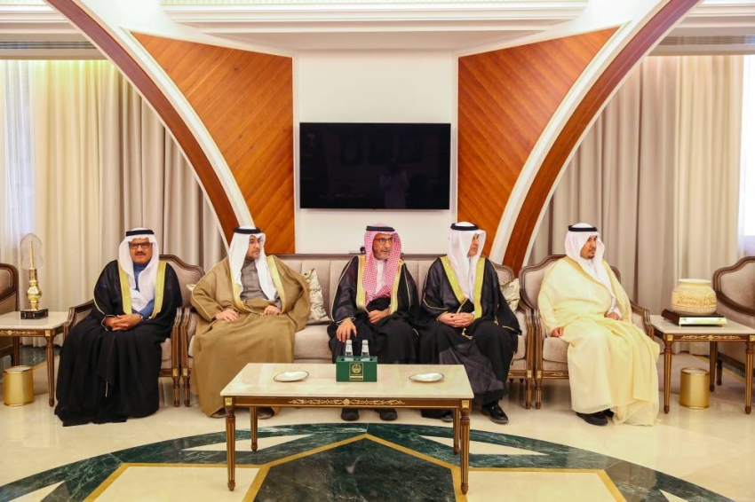 الامير سعود بن نايف يستقبل استقبل وفد مجلس الشورى الذي يزور المنطقة (4)