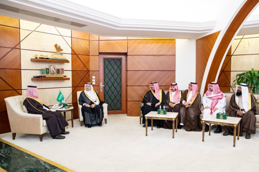 أمير الشرقية يدشن النسخة الثانية من مبادرة المصنع المثالي (1)
