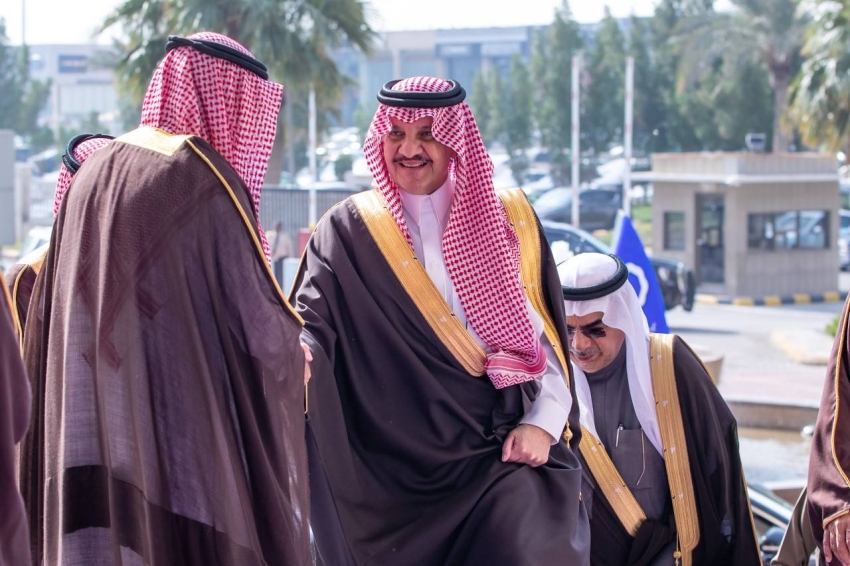 أمير الشرقية يرعى حفل تدشين الإصدار الثاني من دراسة واقع المسؤولية الاجتماعية بالشرقي (4)