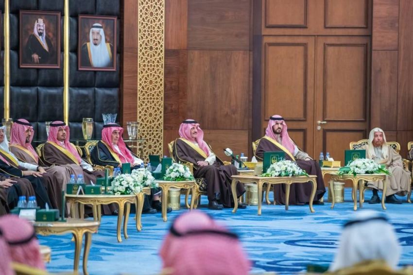 سمو أمير الشرقية يقيم حفل استقبال لسمو نائبه بحضور اعيان وأهالي المنطقة (7)