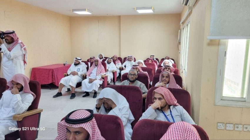 جانب من الحضور فى ندوة الفتوي