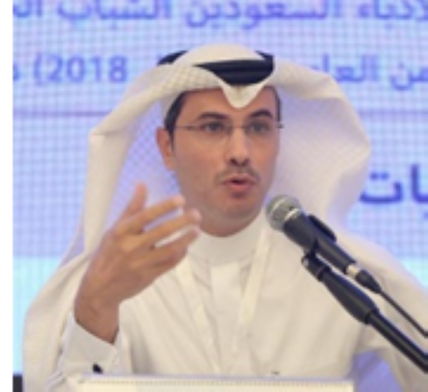 د.عادل خميس
