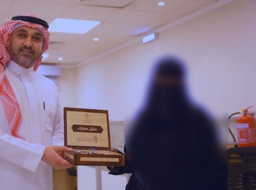 تسليم اسره مستحقه للمسكن
