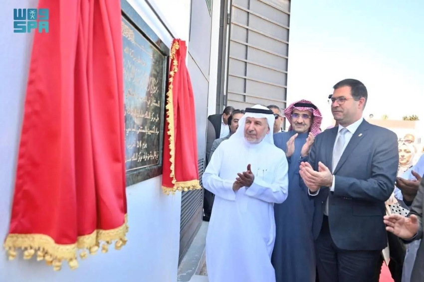 الربيعة يدشّن محطة توليد أكسجين لمستشفى الطاهر صفر بتونس الربيعة يدشّن محطة توليد أكسجين لمستشفى الطاهر صفر بتونس