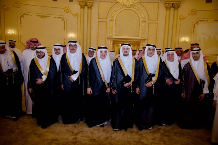 https://www.al-madina.com/uploads/images/2025/12/06/2507118.jpg