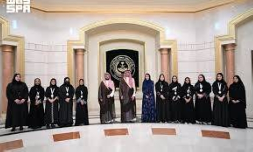 بلا عنوان