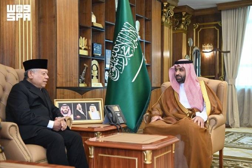 أمير جازان يستقبل سفير إندونيسيا لدى المملكة