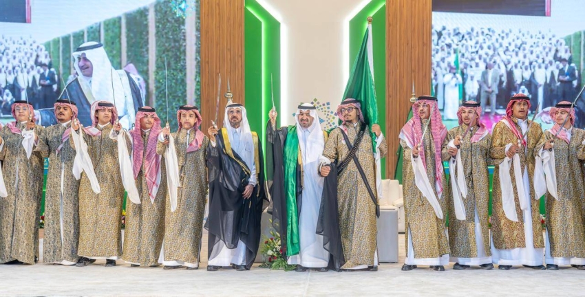 نائب أمير تبوك يشهد حفل تكريم طلاب وطالبات مدارس الملك عبدالعزيز النموذجية بالمنطقة