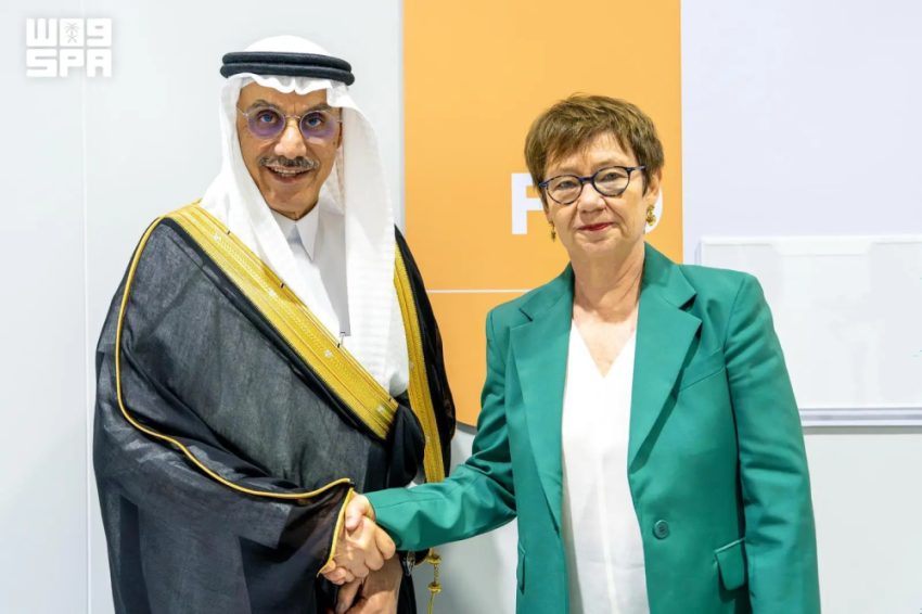 البنك الإسلامي للتنمية والبنك الأوروبي لإعادة الإعمار والتنمية يعززان التعاون في مجالي التمويل المشترك وتنمية القطاع الخاص