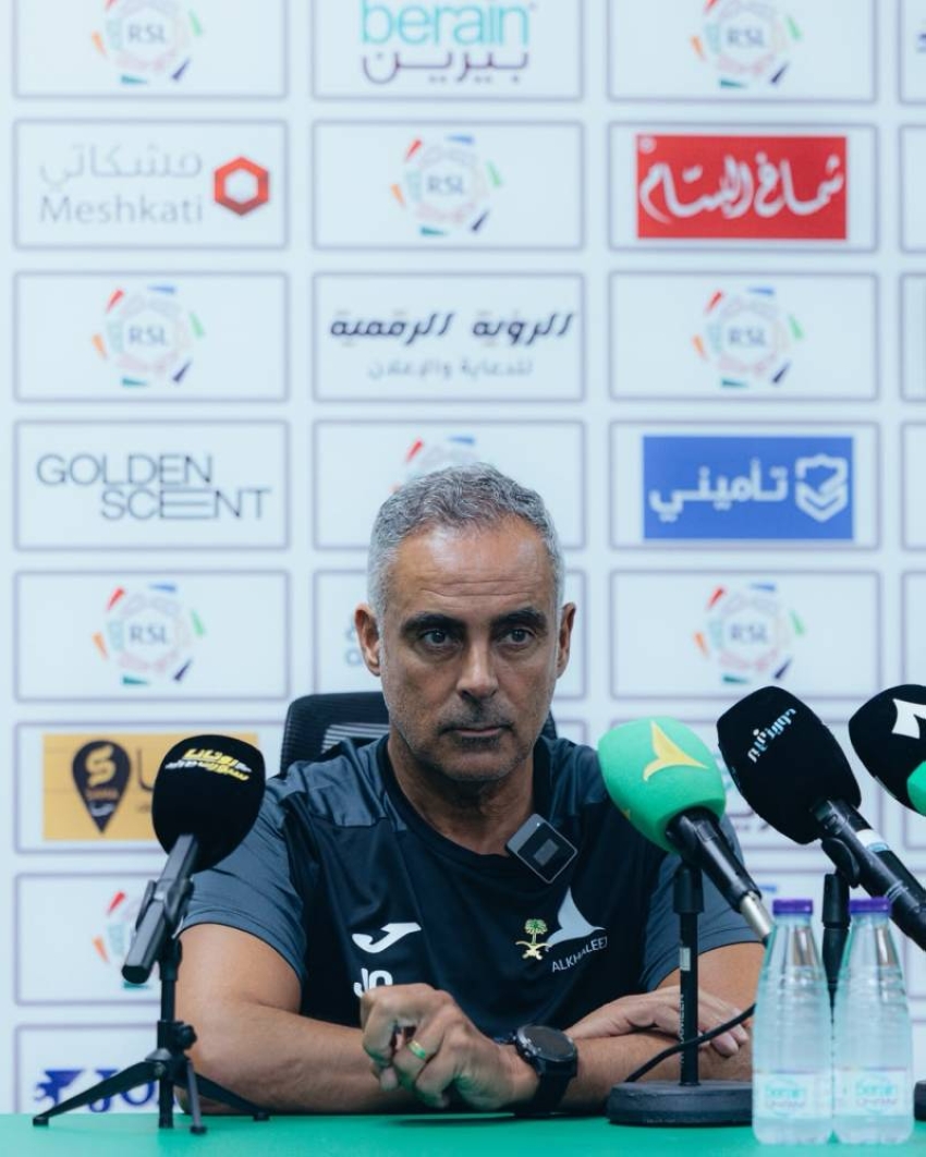 الخليج يتطلع إلى فوزه الأول أمام الفيحاء رغم الغيابات