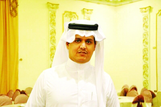 u00abu0628u0644u062fu064a u0645u0643u0629u00bb u064au0637u0627u0644u0628 u0628u0625u0639u0627u062fu0629 u0627u0644u0646u0638u0631 u0641u064a u0631u0633u0648u0645 u0631u062eu0635 u0623u0646u0634u0637u0629 u0627u0644u0645u062du0644u0627u062a u0627u0644u062au062cu0627u0631u064au0629