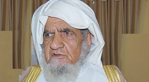 وفاة كبير مؤذني الحرمين الشيخ كامل نجدي عن سبعين عاما المدينة