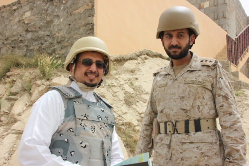 احتفل جنودنا البواسل المرابطين على حدود المملكة في المنطقة الجنوبية بجازان بالعيد الوطني الـ87 للمملكة صحيفة صوت جازان الإلكترونية