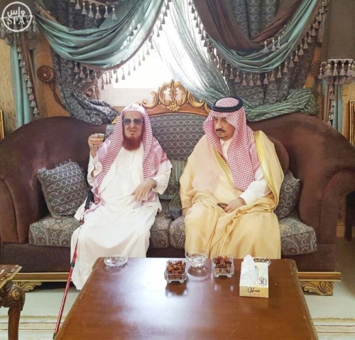 أمير الرياض يعزي الشيخ الظاهري في وفاة ابنه المدينة