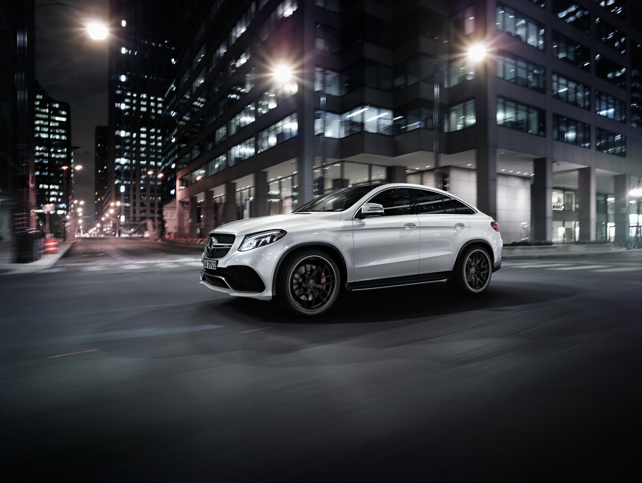 u0633u064au0627u0631u0629 GLE 63 4MATIC u0643u0648u0628u064au0647 u0645u0646 u0645u0631u0633u064au062fu0633-AMG 